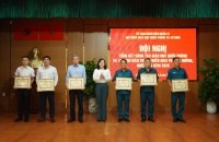 Khen thưởng 25 tập thể, cá nhân có thành tích trong công tác giáo dục quốc phòng và an ninh
